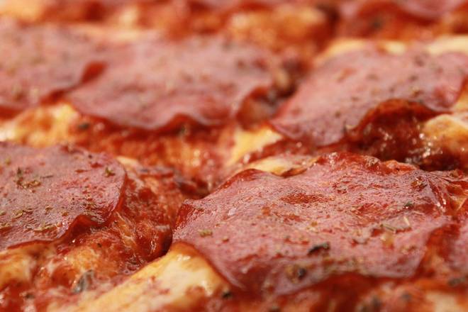 31. Pizza Salami